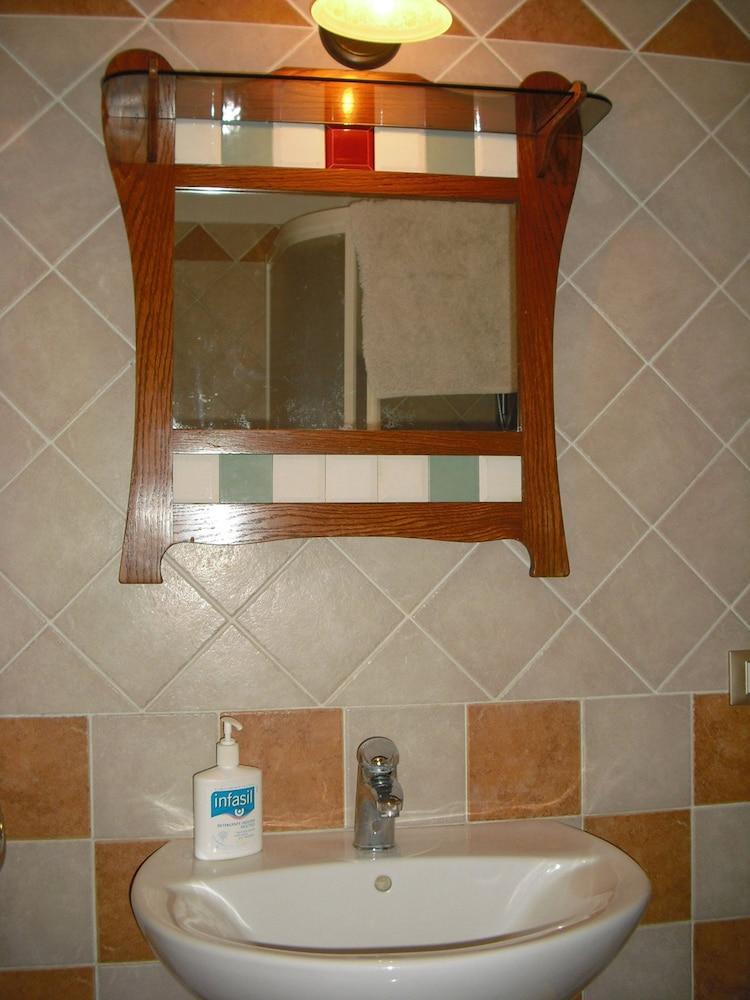 Almaran B&B Trapani Port & City Ngoại thất bức ảnh