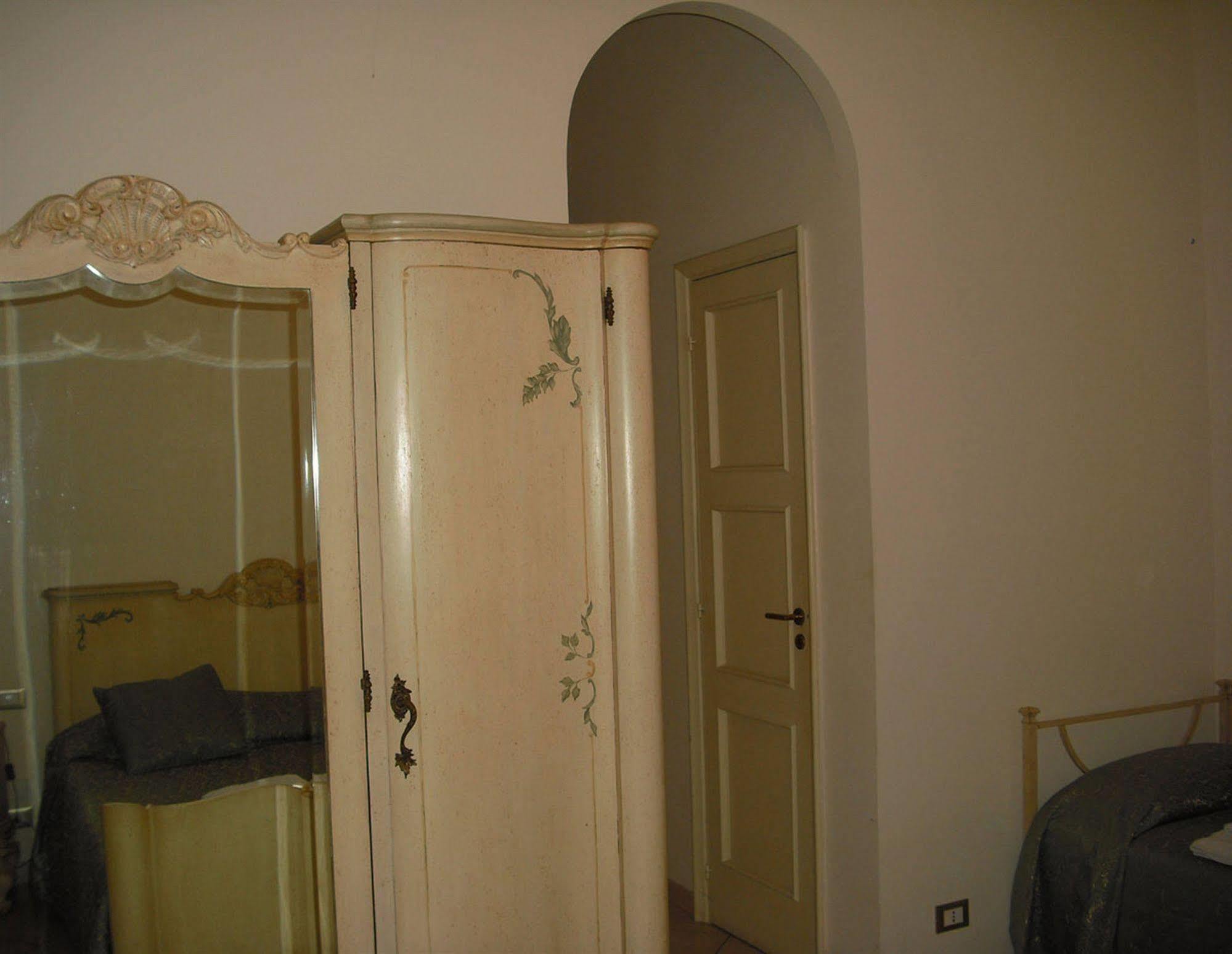 Almaran B&B Trapani Port & City Ngoại thất bức ảnh